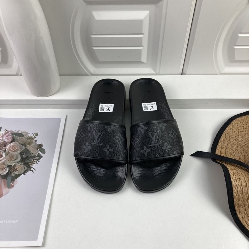 Louis Vuitton Slippers